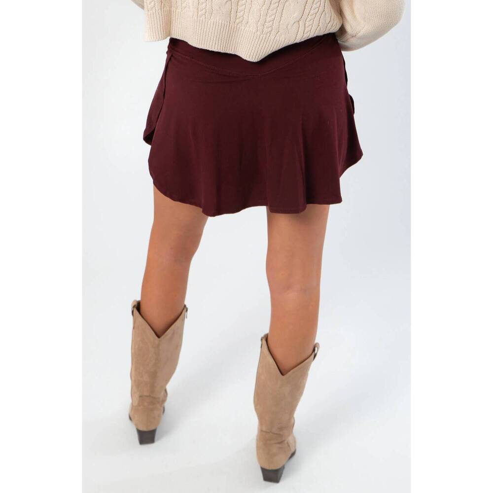 NEW RAE MODE cross over yoga skort in dark cherry - Picture 2 of 5
